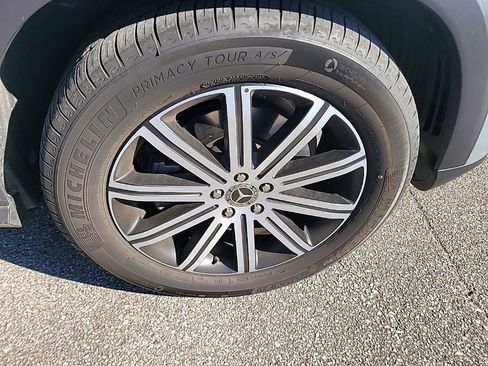 Used 2025 Mercedes-Benz GLE 350 4MATIC image 14