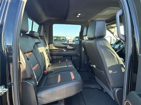 Used 2024 GMC Sierra 2500 AT4 w/ AT4 Premium Plus Package image 13
