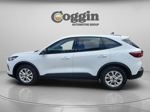 New 2026 Ford Escape Active image 2