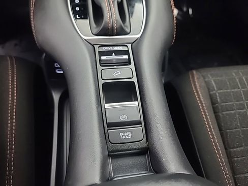Used 2025 Honda HR-V Sport image 34