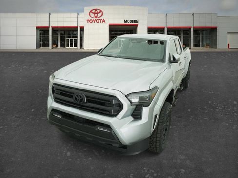 New 2026 Toyota Tacoma SR5 AWD/4WD image 21