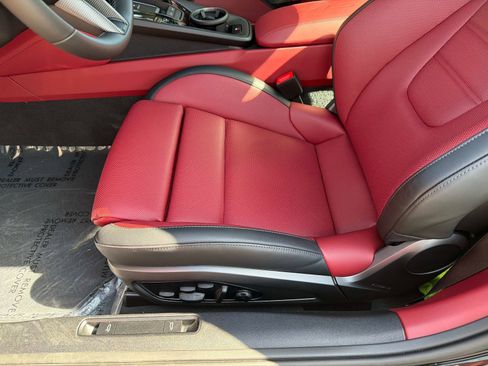 Used 2025 Porsche 911 Targa 4 GTS image 29