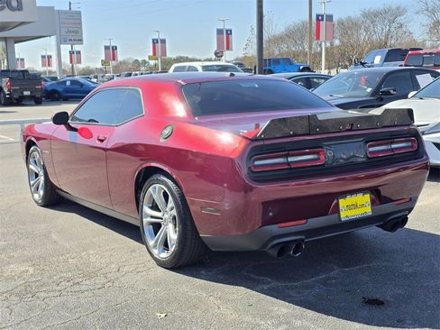 Used 2021 Dodge Challenger R/T image 6