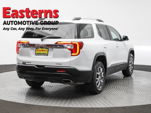Used 2023 GMC Acadia SLT image 5