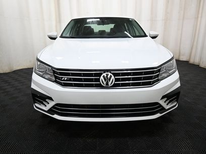 Used 2017 Volkswagen Passat 1.8T R-Line