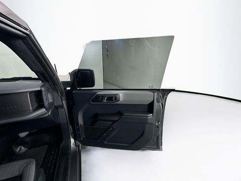 Used 2024 Ford Bronco Black Diamond AWD/4WD image 31
