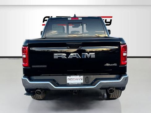 Used 2025 RAM 1500 Big Horn AWD/4WD image 6