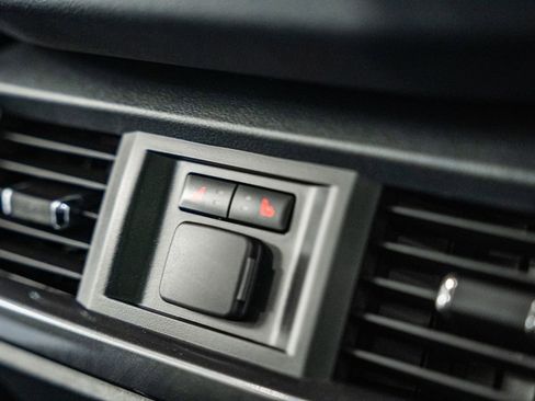 Certified 2023 Ford F150 Lariat w/ Equipment Group 502A High image 43