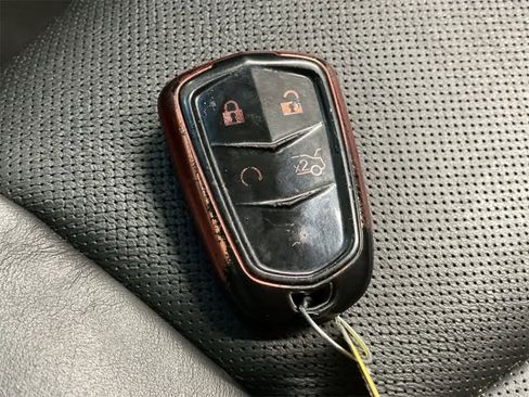 Used 2015 Cadillac Escalade Luxury image 27