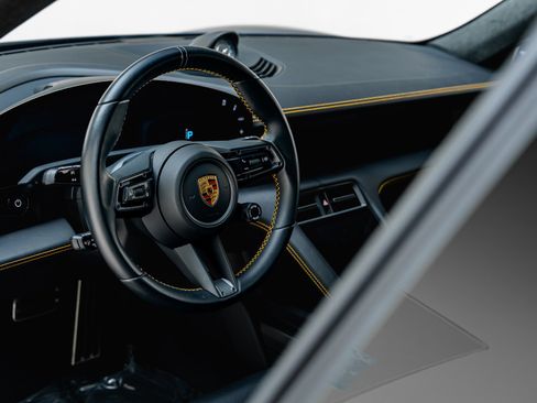 Used 2024 Porsche Taycan Turbo S AWD/4WD image 38