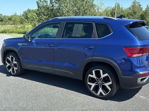 Used 2022 Volkswagen Taos SEL AWD/4WD image 10