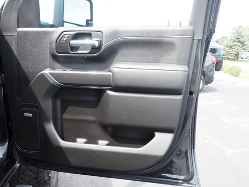Used 2020 GMC Sierra 3500 AT4 w/ AT4 Premium Package AWD/4WD image 22