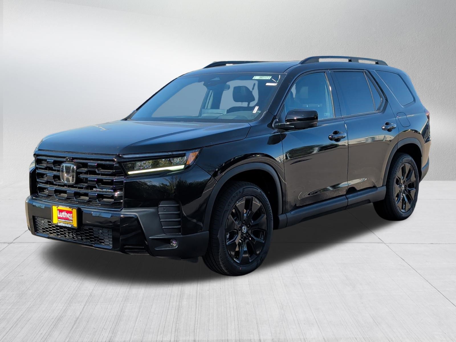 New 2026 Honda Pilot Black Edition image 3