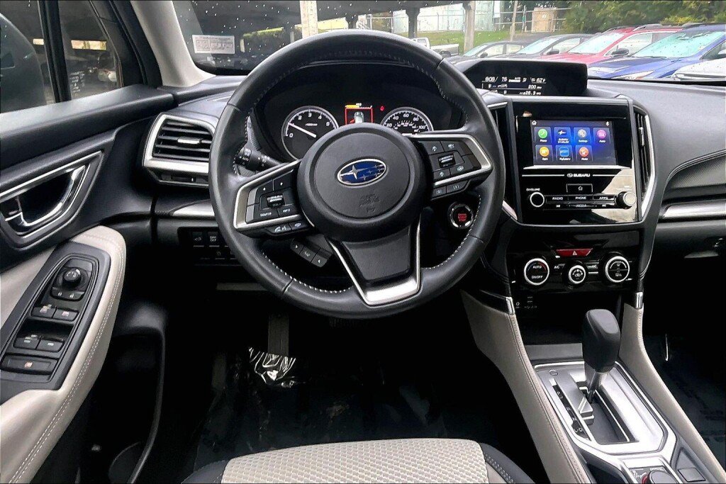 Certified 2024 Subaru Forester Premium AWD/4WD image 7