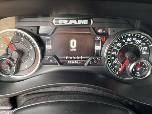 Used 2022 RAM 2500 Laramie AWD/4WD image 12
