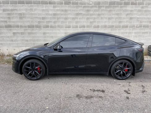 Used 2026 Tesla Model Y Performance AWD/4WD image 5
