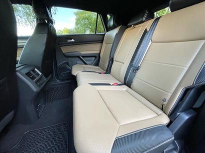 Used 2023 Volkswagen Atlas Cross Sport SE w/ Black Wheel Package