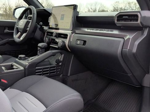 New 2026 Toyota Tacoma TRD Off-Road image 29