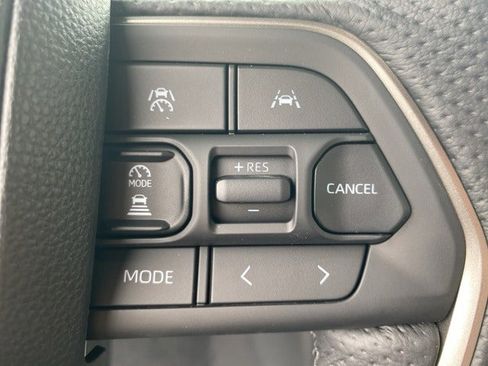 New 2025 Toyota Tacoma TRD Off-Road image 32