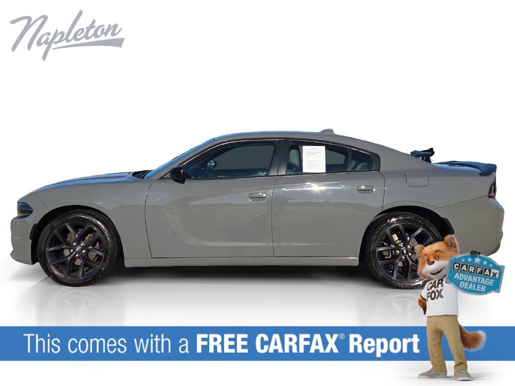 Used 2019 Dodge Charger SXT w/ Plus Group RWD image 2