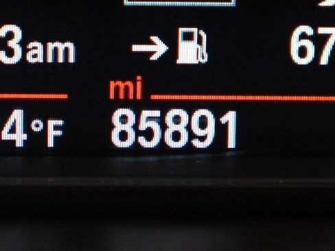 Used 2015 BMW 320i xDrive Sedan image 24