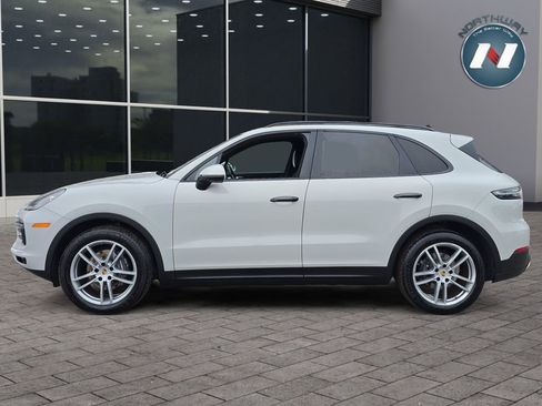 Used 2020 Porsche Cayenne w/ Driver Memory Package AWD/4WD image 2