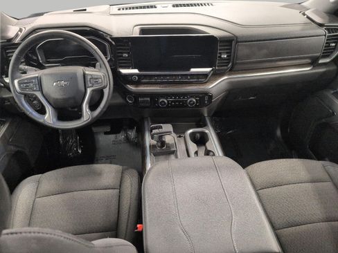 Used 2024 Chevrolet Silverado 1500 RST AWD/4WD image 6