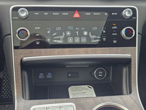 New 2026 Genesis GV80 2.5T Prestige image 16