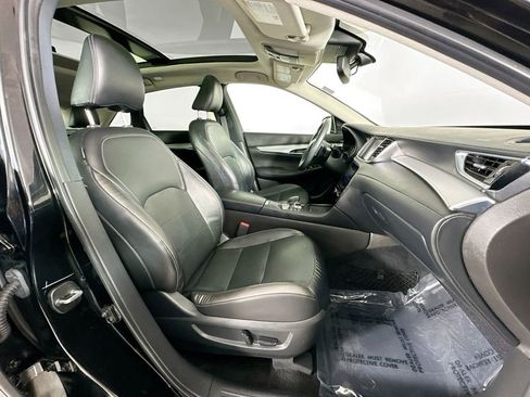 Used 2019 INFINITI QX50 Essential w/ Premium Heat Package AWD/4WD image 29