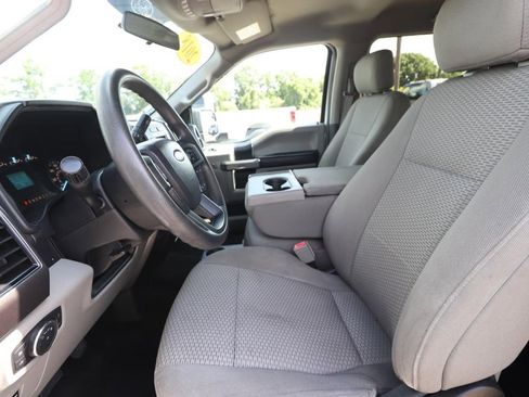 Used 2018 Ford F150 XLT RWD image 2