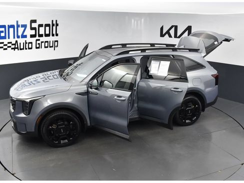 Certified 2024 Kia Sorento SX Prestige w/ Sage Leather Package AWD/4WD image 30