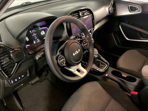 Certified 2023 Kia Soul S FWD image 14