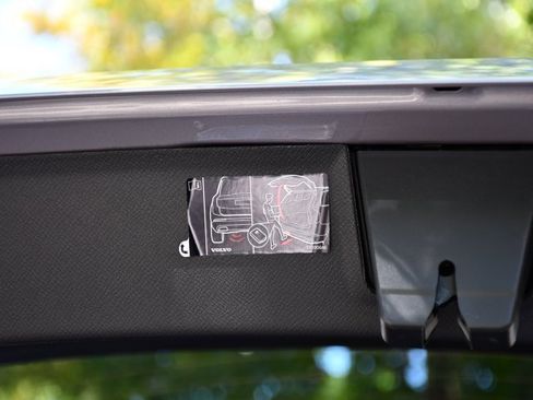 New 2026 Volvo XC90 B6 Plus w/ Protection Package Premier image 29