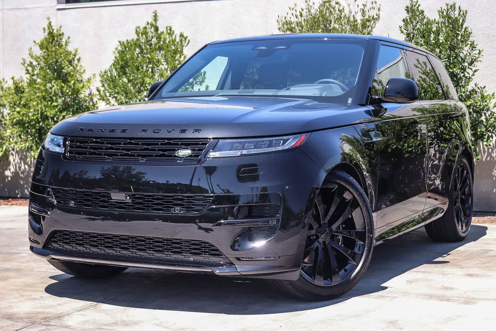 New 2026 Land Rover Range Rover Sport Dynamic SE AWD/4WD image 1