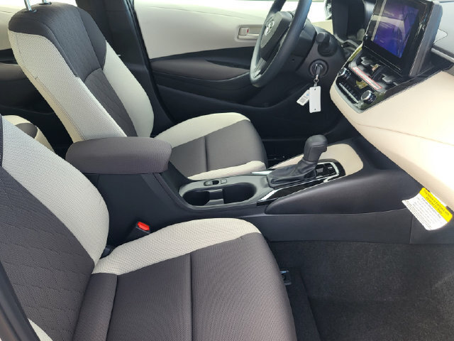 New 2027 Toyota Corolla LE FWD image 16