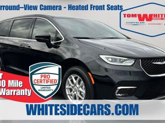 New 2025 Chrysler Pacifica Select video 1