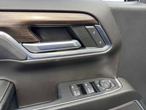 Certified 2024 Chevrolet Silverado 1500 LT AWD/4WD image 15