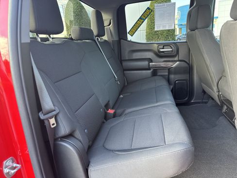 Used 2021 Chevrolet Silverado 1500 Custom Trail Boss w/ Safety Confidence Package AWD/4WD image 11