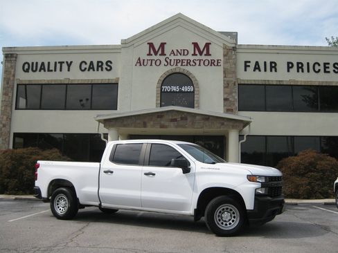 Used 2019 Chevrolet Silverado 1500 W/T w/ WT Convenience Package AWD/4WD image 1