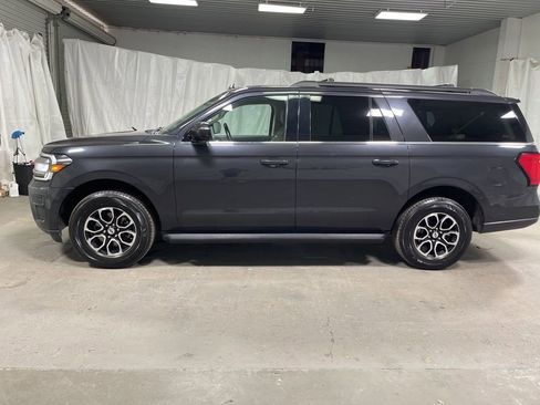 Used 2024 Ford Expedition Max XLT AWD/4WD image 4