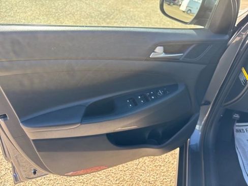 Used 2018 Hyundai Tucson Sport image 12