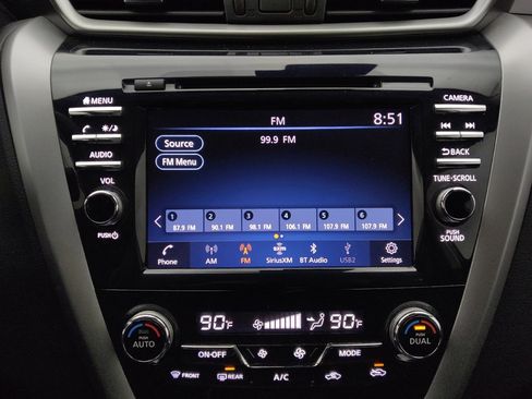 Used 2021 Nissan Murano SV image 25