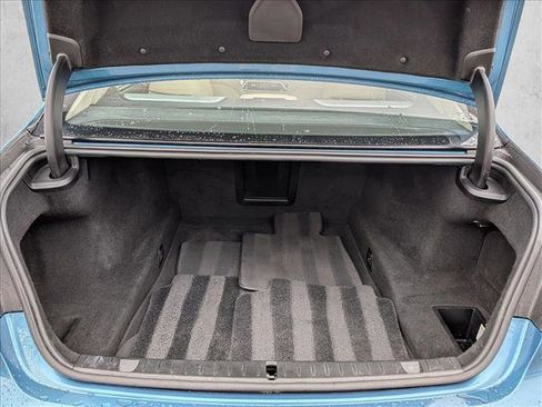 Used 2019 BMW 750i xDrive w/ Executive Package image 6