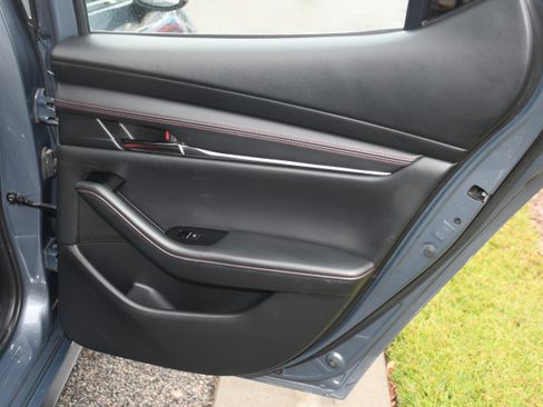 Used 2024 MAZDA MAZDA3 s image 20