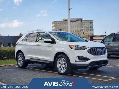 Used 2023 Ford Edge SEL image 2