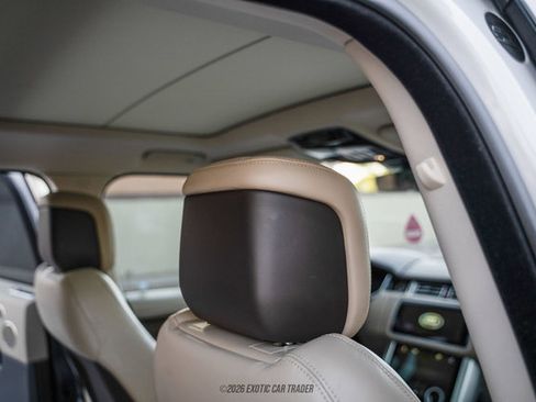 Used 2019 Land Rover Range Rover Supercharged AWD/4WD image 50