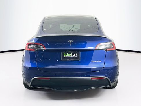 Used 2022 Tesla Model Y Performance AWD/4WD image 7