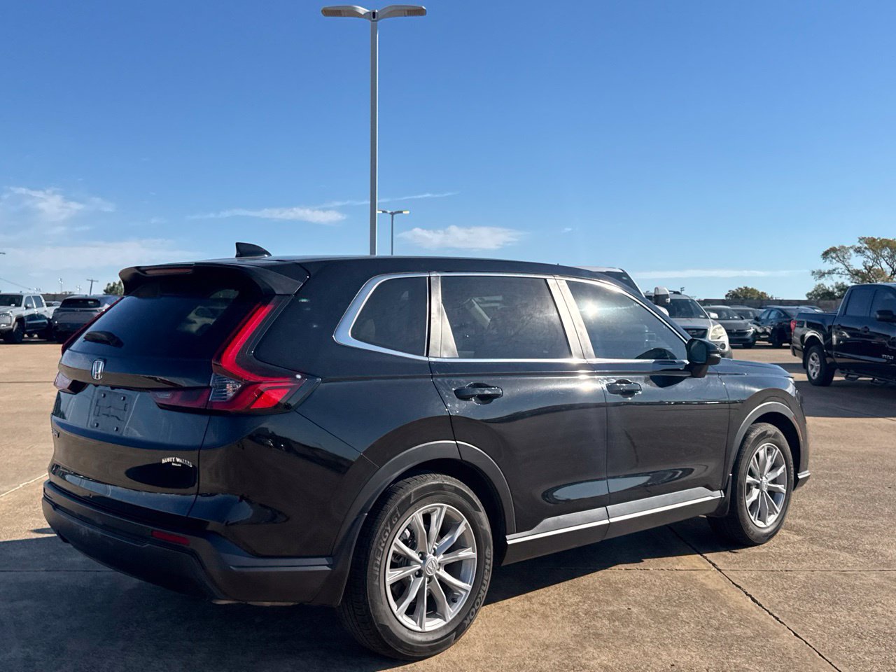 Used 2025 Honda CR-V EX image 24