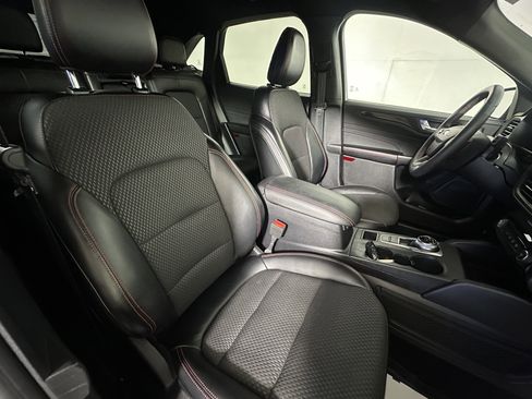 Used 2023 Ford Escape ST-Line Select w/ Tech Pack #2 image 24