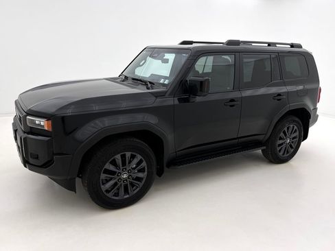 Used 2024 Toyota Land Cruiser w/ Premium Package image 5